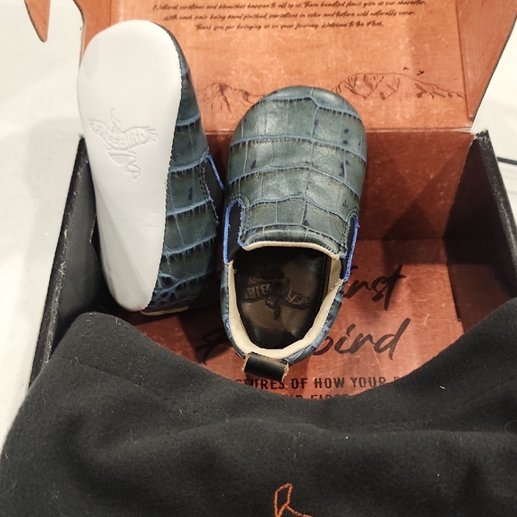 Freebird Teal Leather Slip-Ons - Picture 4 of 6